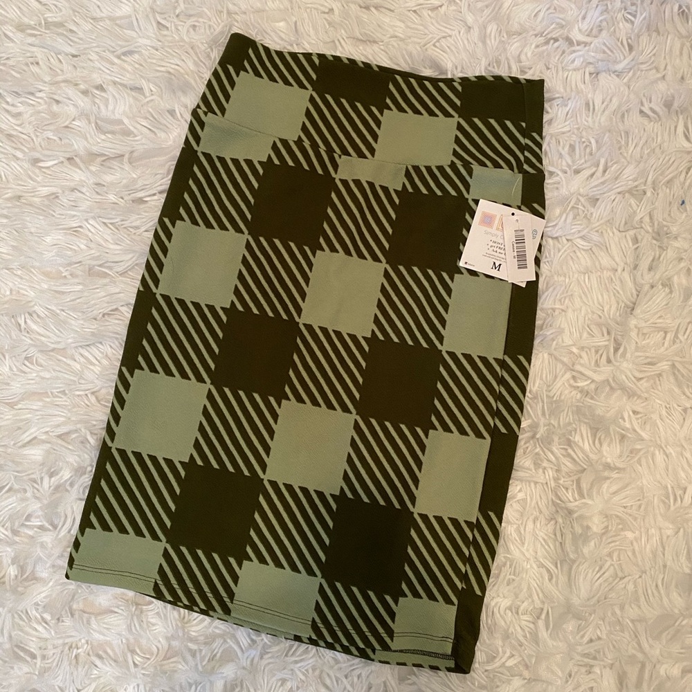 NWT LulaRoe Cassie Pencil Skirt Size M